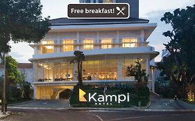 Kampi Hotel Tunjungan - Surabaya