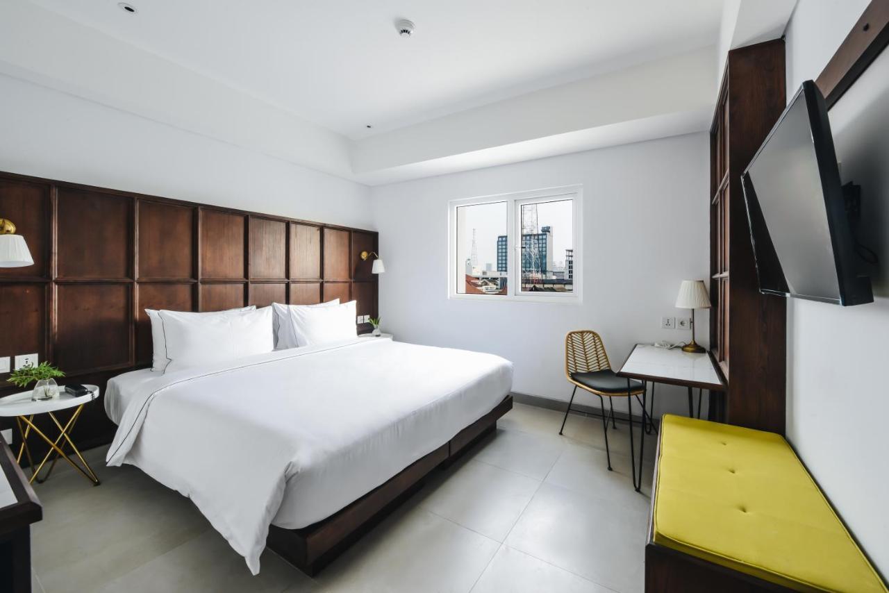 Kampi Hotel Tunjungan - Surabaya Exterior photo